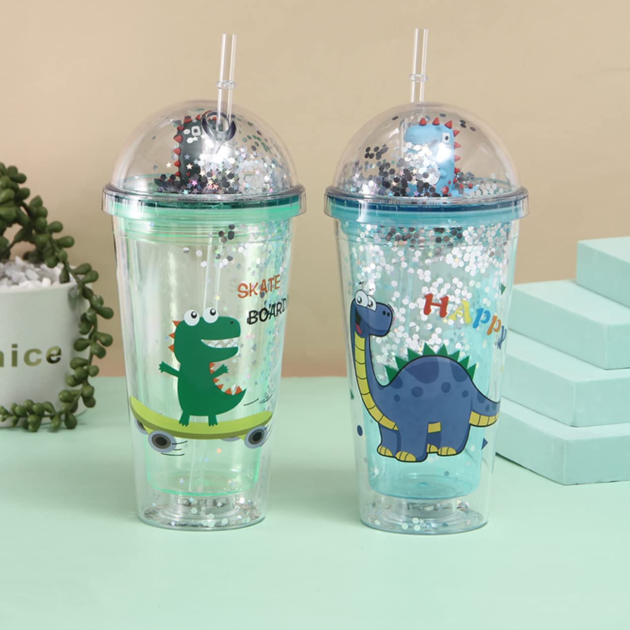 Acrylic Glitter Printed Sipper with Straw & Lid | Transparent | 600 ML | Mix Colors & Prints I 1 Unit
