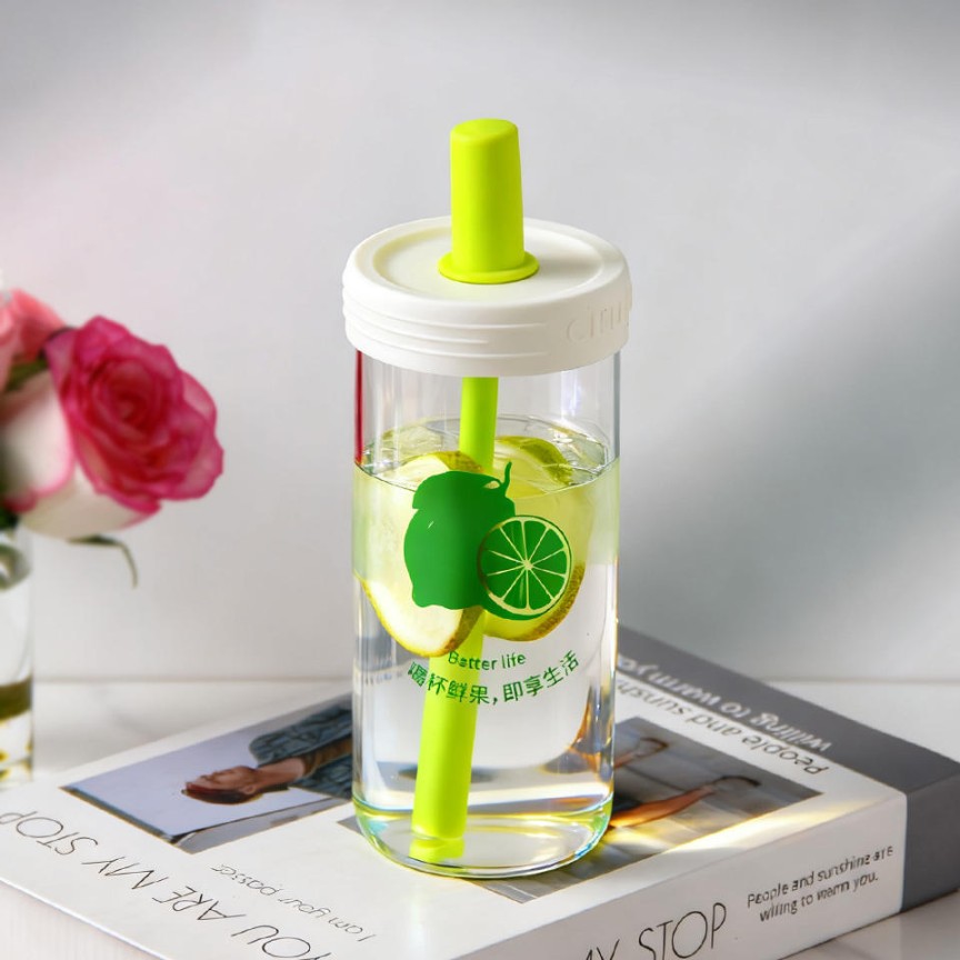 GLASS SIPPER AND STRAW 650ML