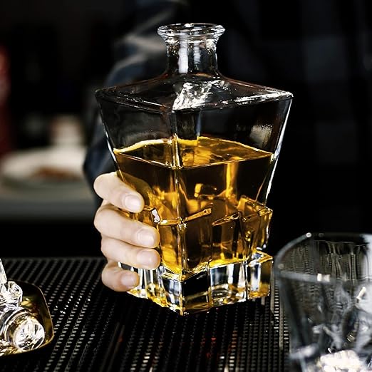 Decanter Yu 890ml 1 Pcs
