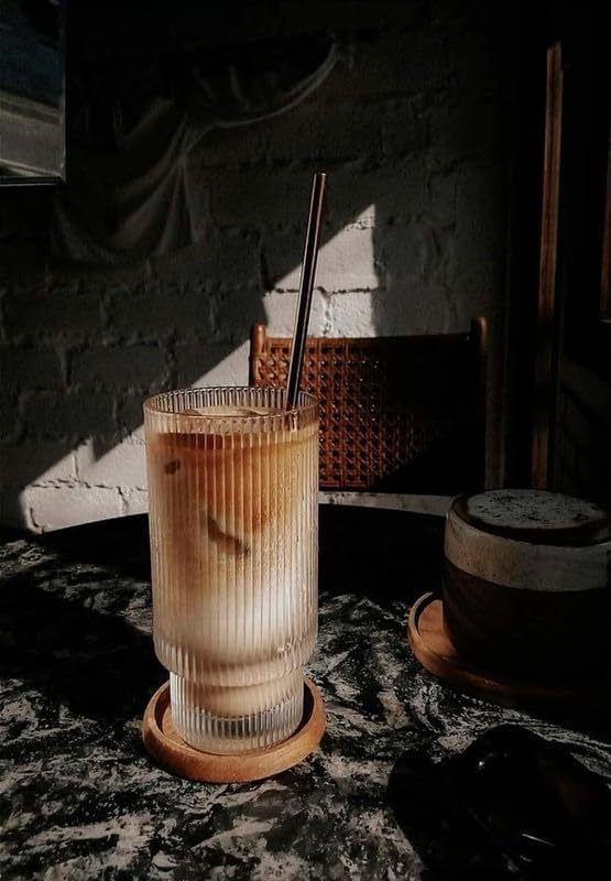 SIPPER GLASS LINING WOODEN LID