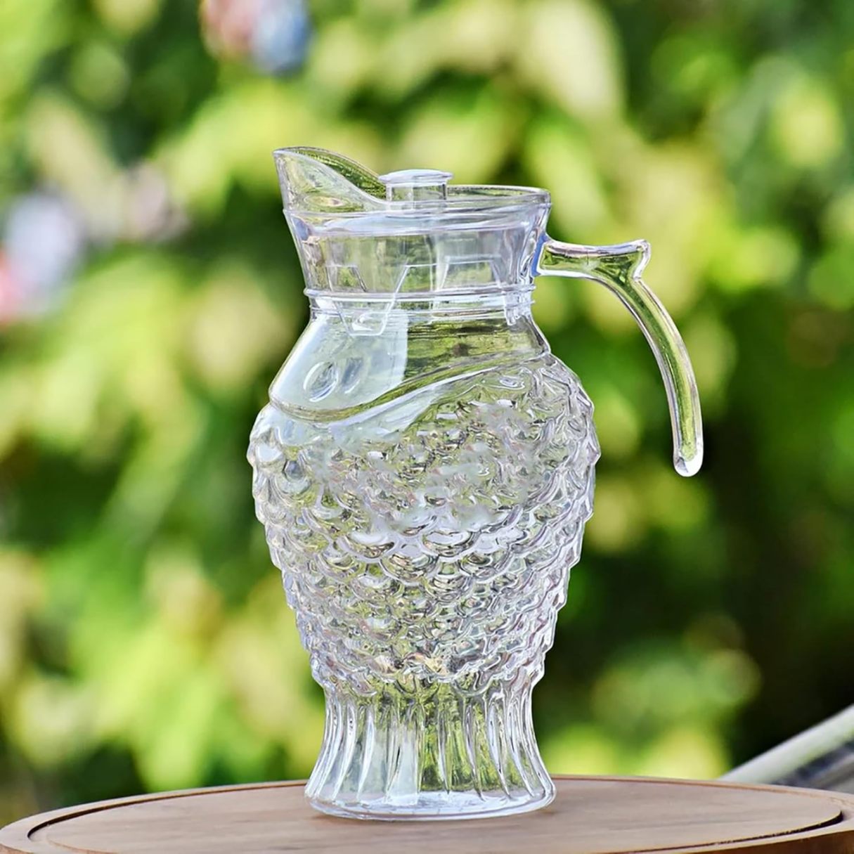 WATER JUG FISH 1.8 LTR DELI