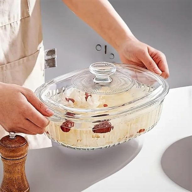CASSEROLE WITH LID 2.8 LTR